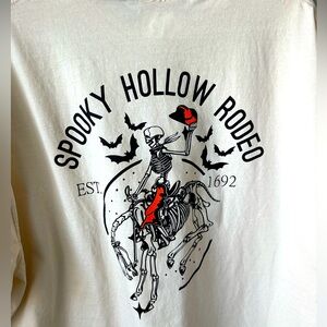 NWT Spooky Halloween graphic tee XXL comfort colors